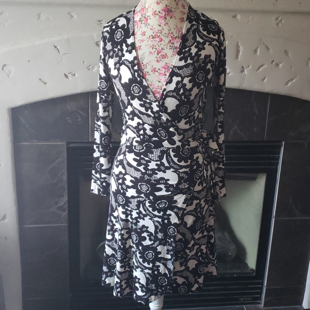 Banana Republic Wrap dress